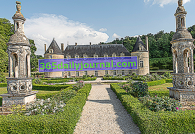 Bussy le Grand Château de Bussy-Rabutin Fransız bahçesi (21)